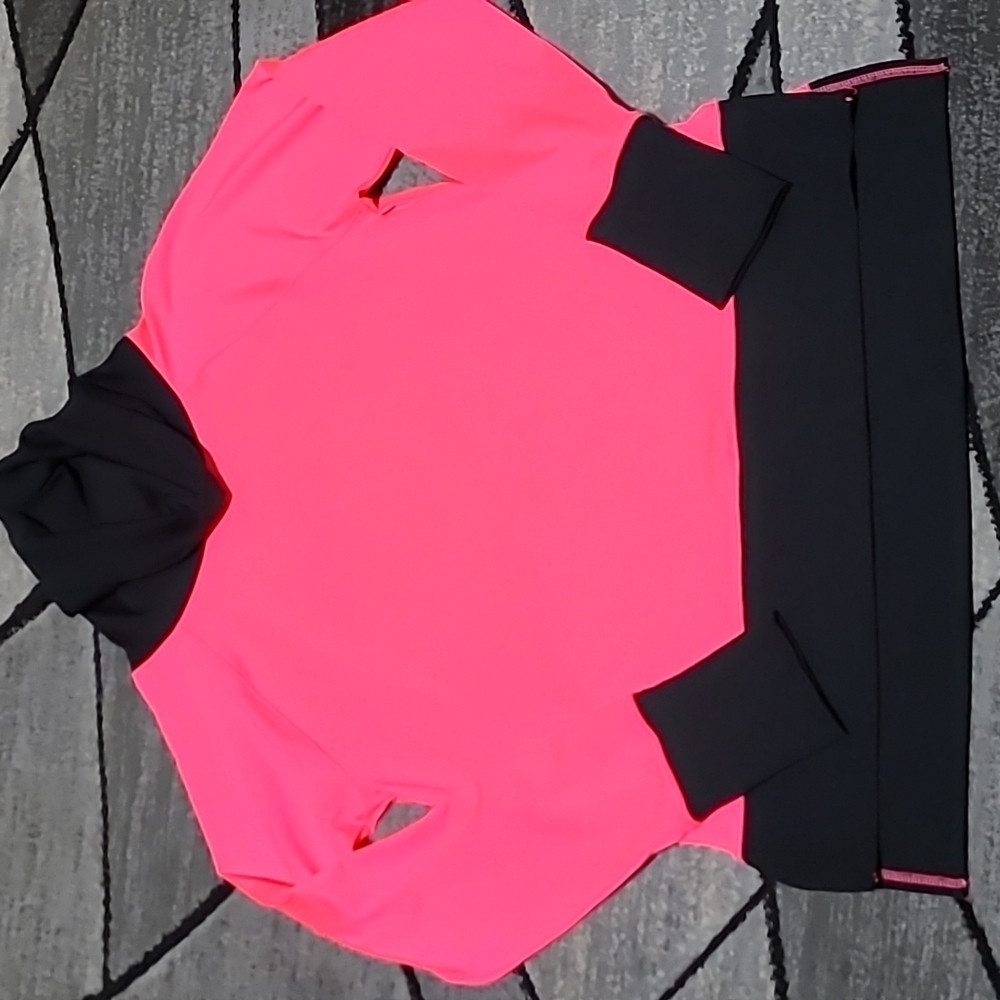 VSX SPORT Vintage Cowl-neck Mesh Thumb-Hole long-sleeved Shirt